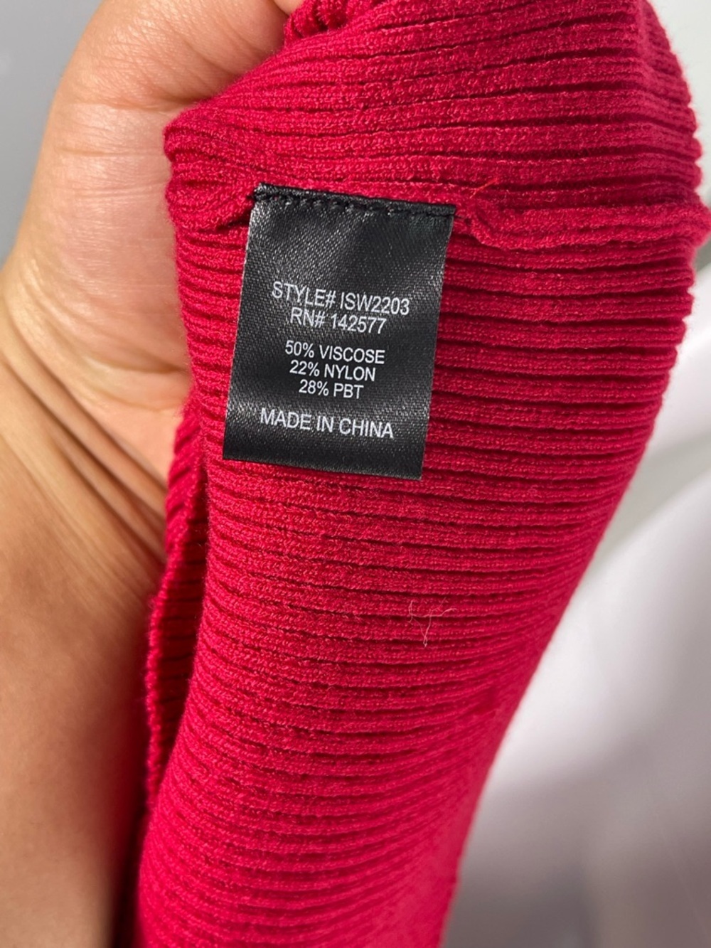 IRIS WOMEN'S Red Ribbed Long-Sleeve Top with Black Trim Size L NWOT - Picture 6 of 8